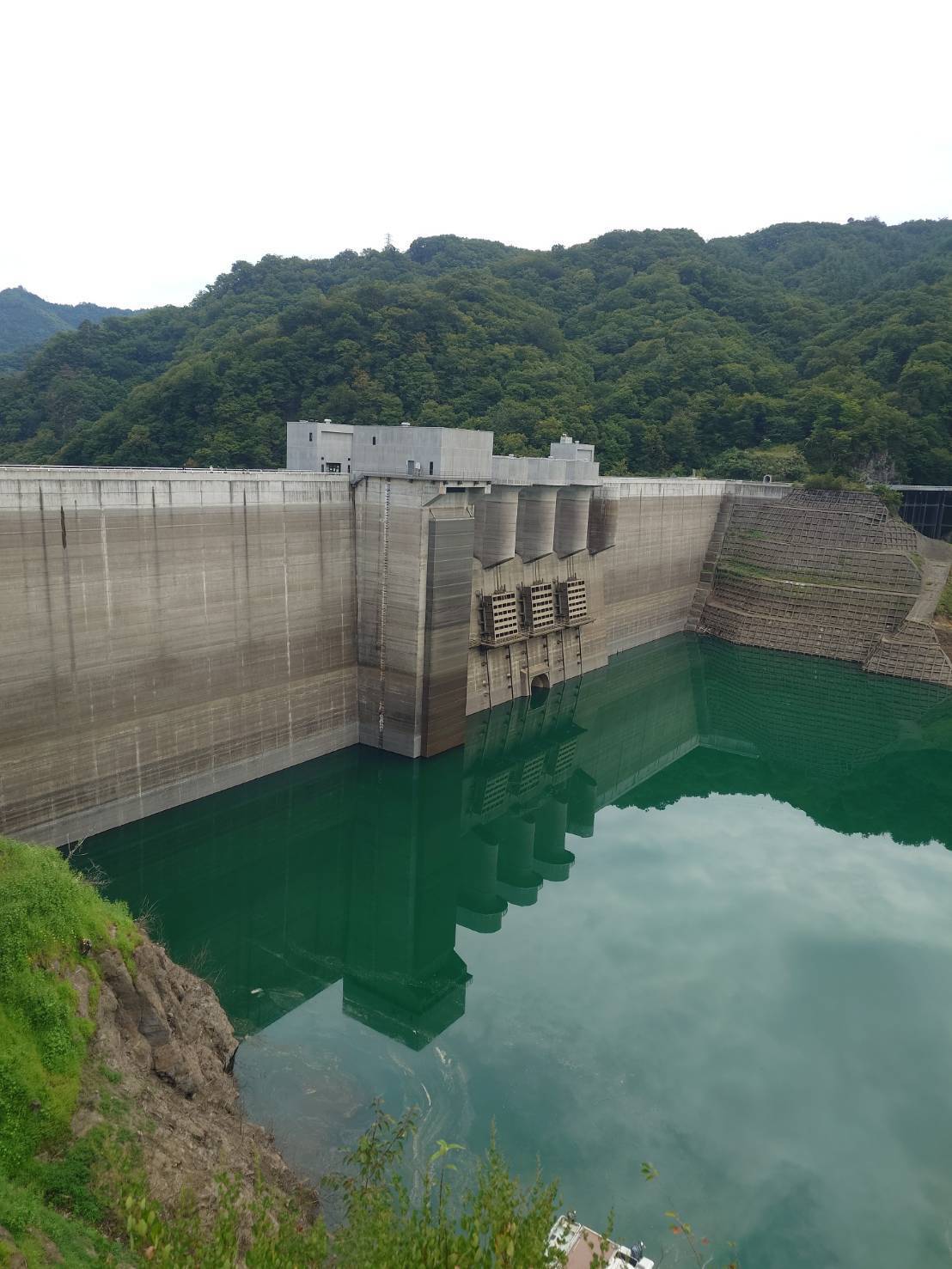 八ッ場ダムの水が少なくなっていました!!
